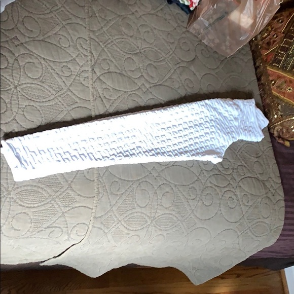 Canoan Brazilian Scrunch Booty Legging - Picture 3 of 4